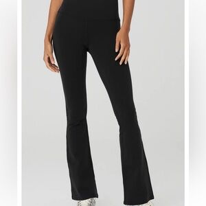 Alo Airbrush Bootcut 7/8 Leggings Size M